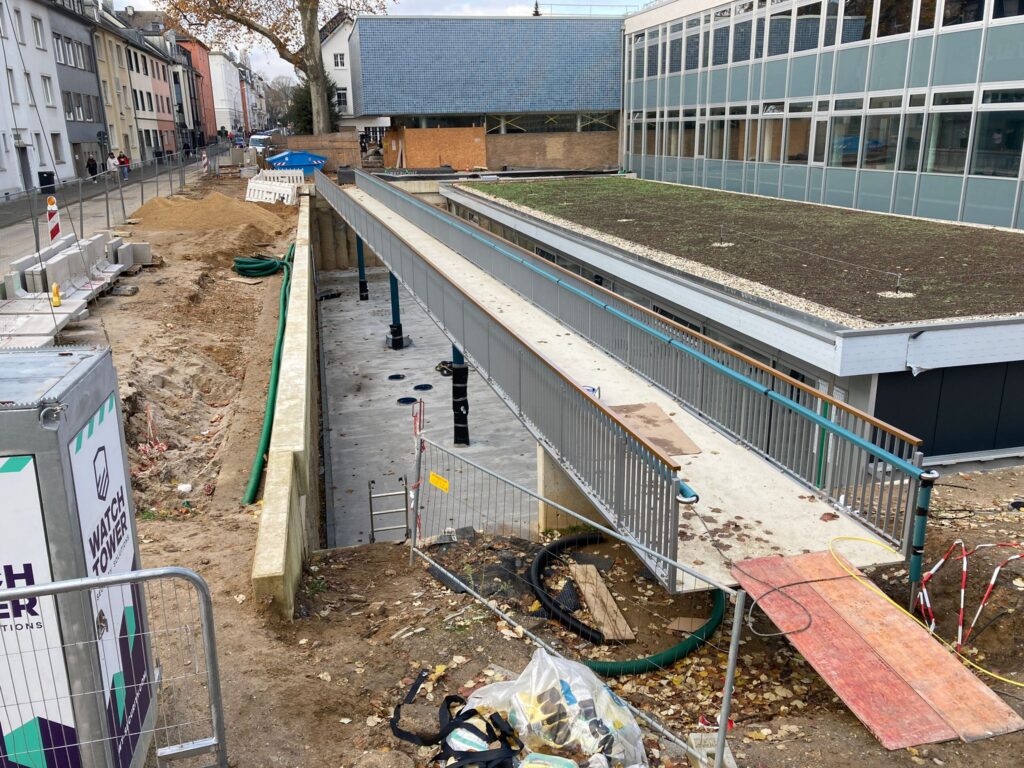 Stahlbrücke für Zentralbibliothek, Mönchengladbach